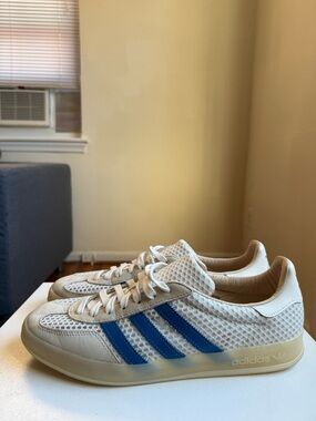 adidas Gazelle Indoor Off White Focus Blue JH5419 Men's Athletic Sneakers